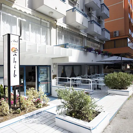 Hotel Sahib Hotel 3*