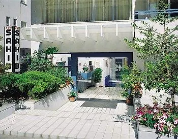 Sahib Hotel