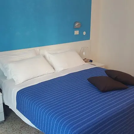 فندق Sahib 3*