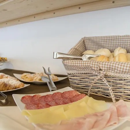 Hotel Sahib Cattolica